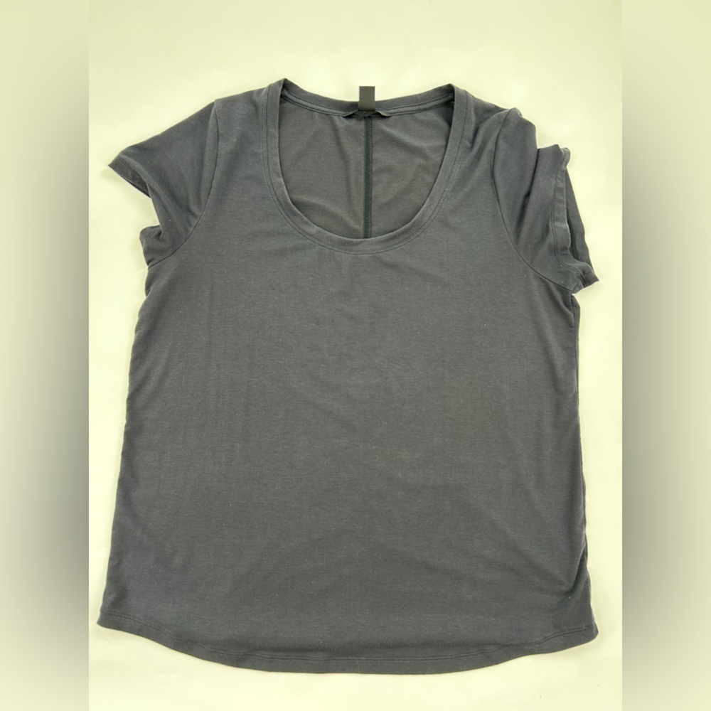 Athleta Charcoal Short Sleeve Tee